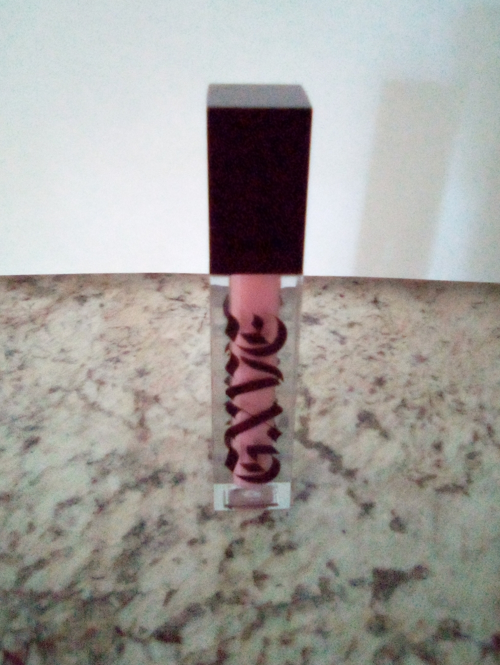 GXVE Bubble Pop Electric High Performance Lip Gloss Dolled Up Full Size No Box - Picture 5 of 5